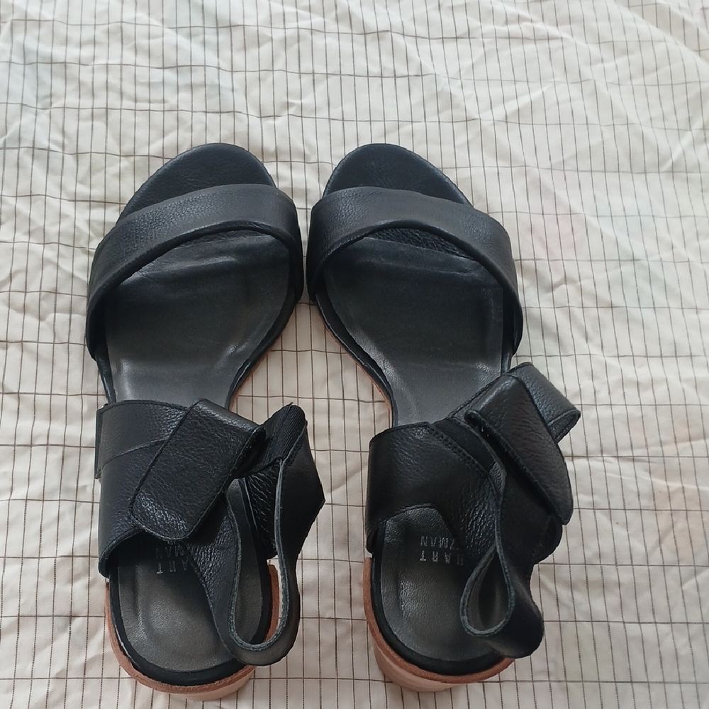 Stuart WEITZMAN SANDLES BLACK EUC